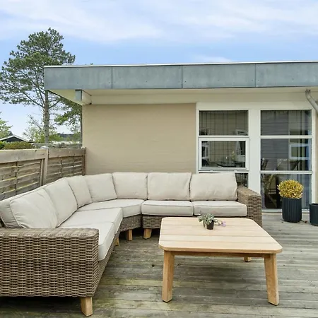 Sebine - 200m From The Sea By Interhome Nyaraló *